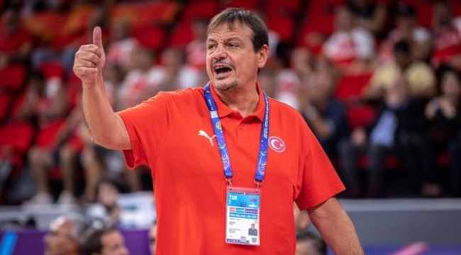 EuroBasket 2025'in 'En Değerli Başantrenörü' seçildi