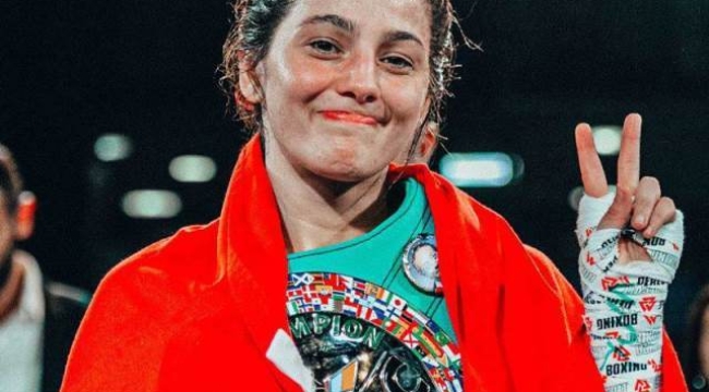 ALKÜ'NÜN GURURU SEREN AY, DÜNYA ŞAMPİYONUNU YENDİ; ALTIN KEMERİN SAHİBİ OLDU 