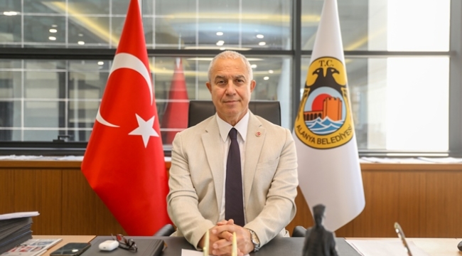 BAŞKAN ÖZÇELİK'TEN CUMHURİYET BAYRAMI MESAJI