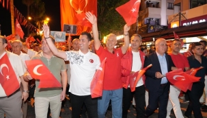 CUMHURİYETİN 102. YILI ALANYA'DA COŞKUYLA KUTLANDI