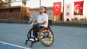 ENGELSİZCE ADIMLAR: TENİS İLE YENİ BAŞLANGIÇLAR PROJESİ TANITILDI