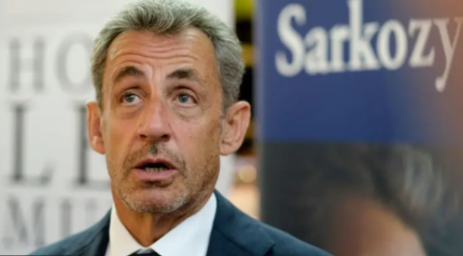 Fransa tarihinde bir ilk: Eski Cumhurbaşkanı Sarkozy hapse girdi