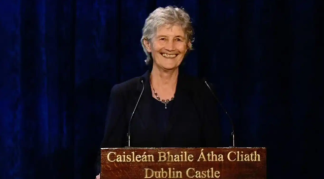 İrlanda'da yapılan cumhurbaşkanlığı seçimlerini Catherine Connolly kazandı