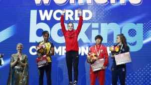 Milli boksör Buse Naz Çakıroğlu, dünya sıralamasında birinci sırada yer aldı