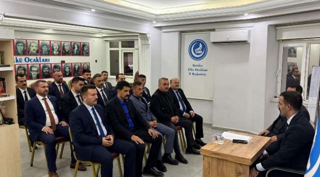 Ülkü Ocakları Antalya İl Başkanlığında Bayrak Değişimi