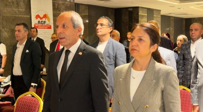 AGF "Coşkun'la devam" dedi 