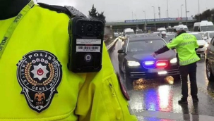 Alanya'da çakarlı araca 276 bin TL ceza