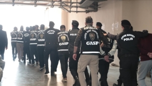 'Buluşma noktası' çetesi, 'Son kadeh' operasyonuyla çökertildi: 29 kişi yakalandı