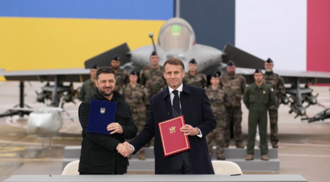 Fransa ve Ukrayna arasında 10 yıllık savunma ortaklığı