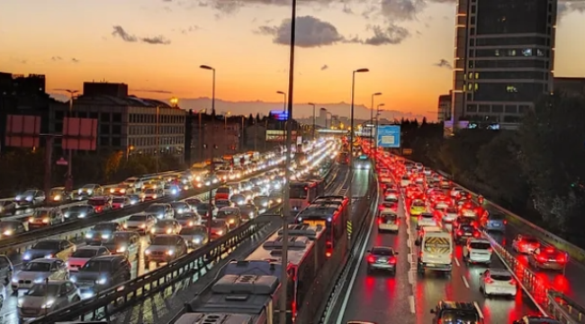 Dünyanın en yoğun trafiğine sahip şehirleri açıklandı