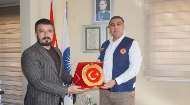 EMŞAV Alanya'dan İtfaiye Müdürü Hasan Çelik'e nezaket ziyareti