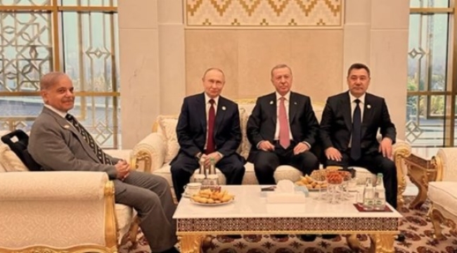 Erdoğan ve Putin Aşkabat'ta bir araya geldi