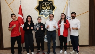 ŞAMPİYONLAR ALKÜ'YÜ GURURLANDIRDI