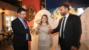 Şehit Emniyet Amiri Aksoy'un oğlu için anlamlı nişan töreni