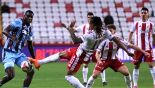 Trendyol Süper Lig: Antalyaspor: 1 - Trabzonspor: 1 