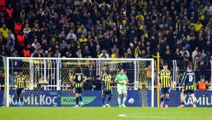 Fenerbahçe, Avrupa Ligi'nde 3. mağlubiyetini aldı