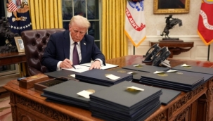 Trump imzaladı: Tüm ülkelere yüzde 10'luk ek gümrük vergisi 24 Şubat'ta 150 gün süreyle yürürlükte