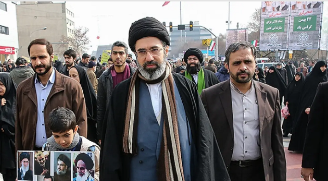 İran'ın yeni dini lideri açıklandı