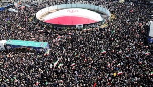 Tahran'da Laricani, Süleymani ve 104 asker için cenaze töreni