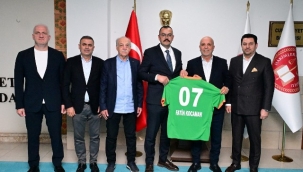 Alanyaspor'dan Antalya Başsavcısı Kocaman'a ziyaret