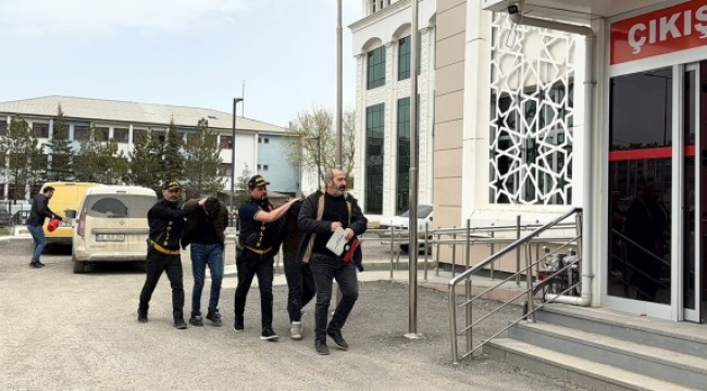 Kahramanmaraş'ta 2,1 milyonluk vurgun yapan sahte polisler yakalandı