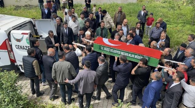 Okul saldırısında ölenler son yolculuğuna uğurlandı