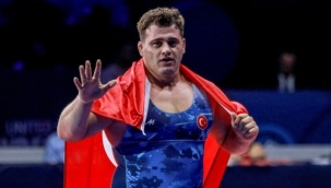 Rıza Kayaalp tarihe geçti: 13. Avrupa şampiyonluğuna ulaştı