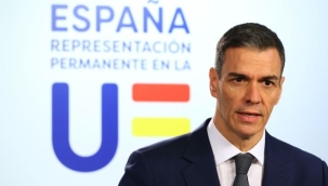 Sanchez'den Trump'a: Dünyayı ateşe verenleri, sonra bir kova getirdiler diye alkışlamayacağız