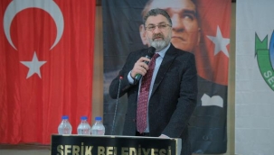 Serik Belediye Başkanı Kadir Kumbul partisinden istifa etti