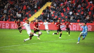 Trendyol Süper Lig: Gaziantep FK: 1 - Corendon Alanyaspor: 1