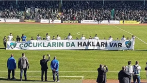Maçlara pankartla çıkılması uygulamasına son