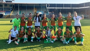 Alanyaspor Kadın futbol takımı çeyrek finalde