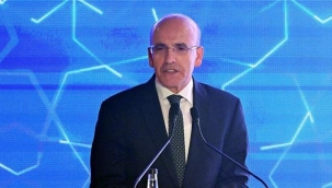 Bakan Şimşek: Ters dolarizasyon sürecinde önemli mesafe kaydettik