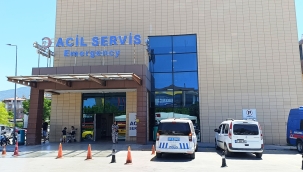 Alanya'da otomobil ile geri manevra yapan sürücü eşini ezerek öldürdü
