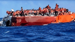 Girne açıklarında gemi battı: 8 ölü, 18 kayıp