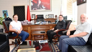 Rektör Türkdoğan'dan Başhekim Yılmaz'a ziyaret