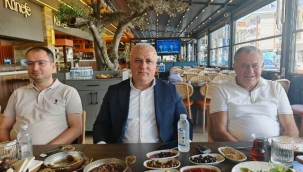 ALTSO Başkanı ve Başkan Adayı Eray Erdem, hemşehri dernekleri ile bir araya geldi. 