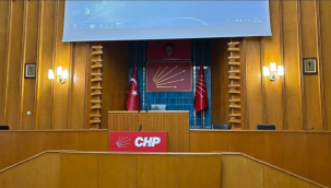 Mansur Yavaş'tan sonra belediye başkanlarından peş peşe istifa