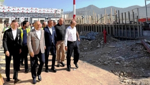 Mevlüt Çavuşoğlu, Gazipaşa Havalimanı için müjdeli haberi verdi 