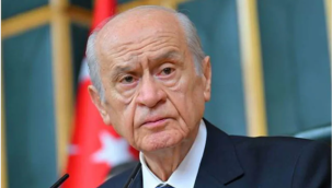 Bahçeli gençlere seslendi: 'Fransa'ya heveslenmeyin, Batı emperyalizmine kapılmayın'
