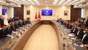 Kamu personelinin maaş sistemi değişiyor