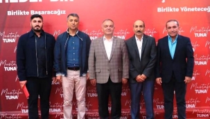 Perdede Tuna, Kuliste Şahin izleri