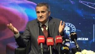 Şenol Güneş: "Milli takımın antrenörünü kendimiz yetiştirmeliyiz"
