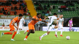 Trendyol Süper Lig: Corendon Alanyaspor: 1 - Kocaelispor: 2